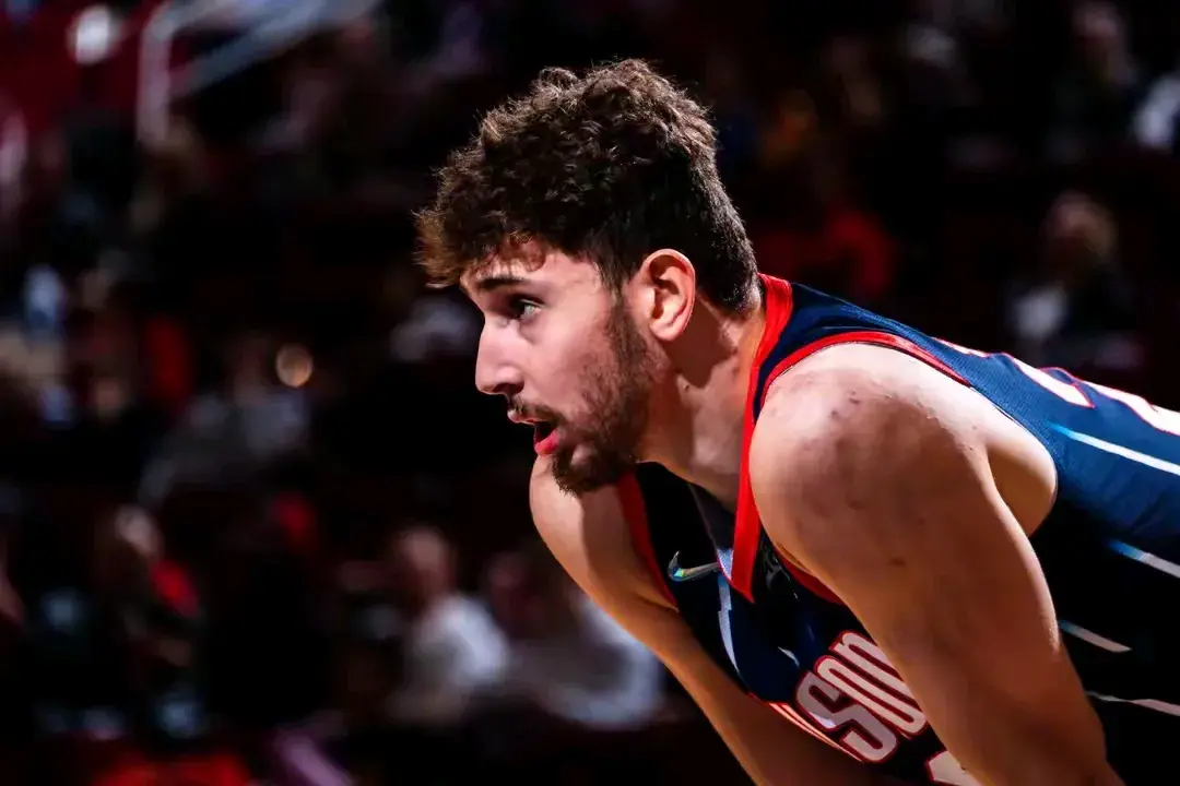 岁核心的特, 典与现代篮, The