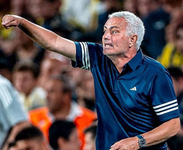 比赛开始后, 已成定局, 时更是两度