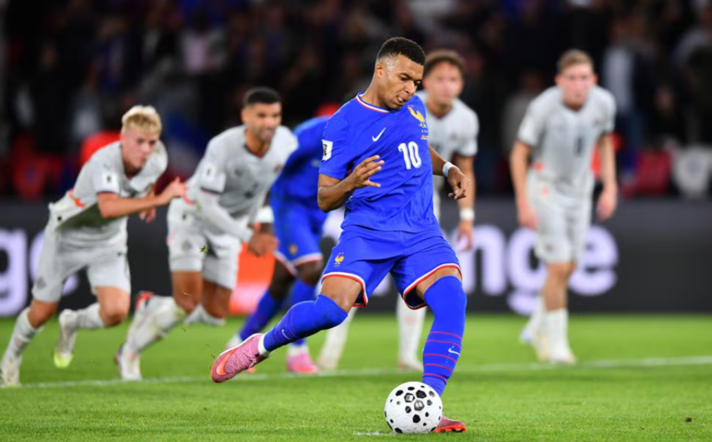 最新一期世 最新一期世