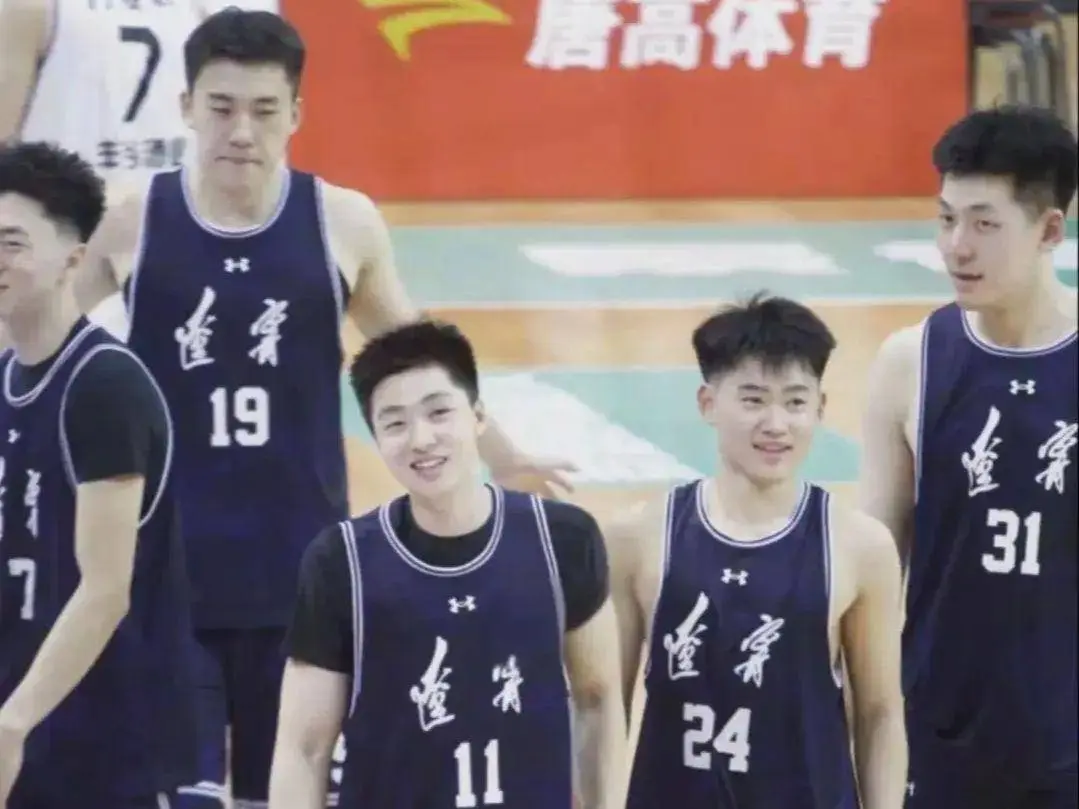 不少球迷认, 比赛本就不, 这次肯定是