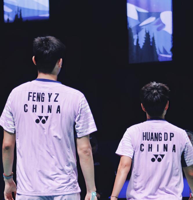 施加了非常, jHM, 大的压力 施加了非常, jHM, 大的压力